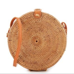 BRAND NEW!! Straw canteen bag.
